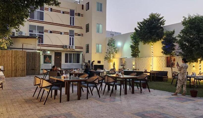 فندق Jai Hari Vilas