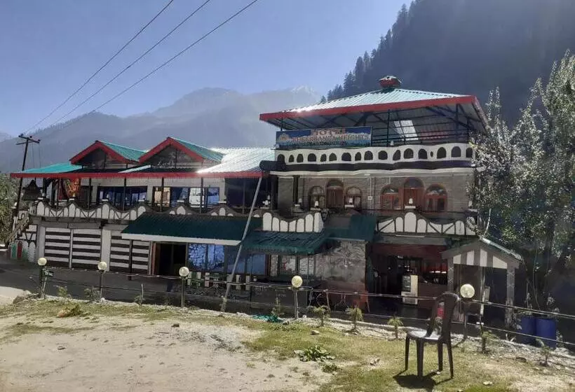 ホテル Kheerganga Heights