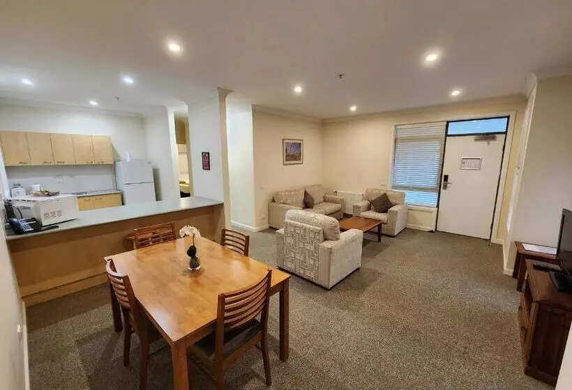 Hotelli Mary Mackillop Heritage Centre