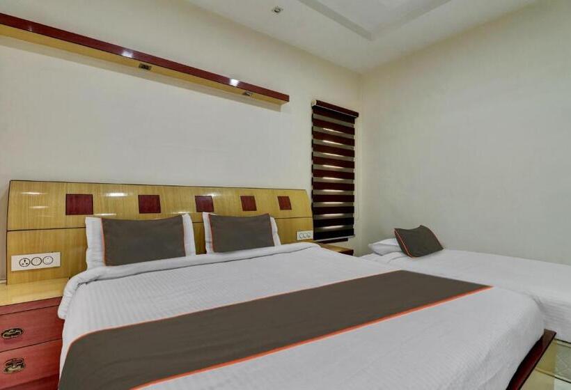 Hotel Oyo Balaji Hill View Homestay