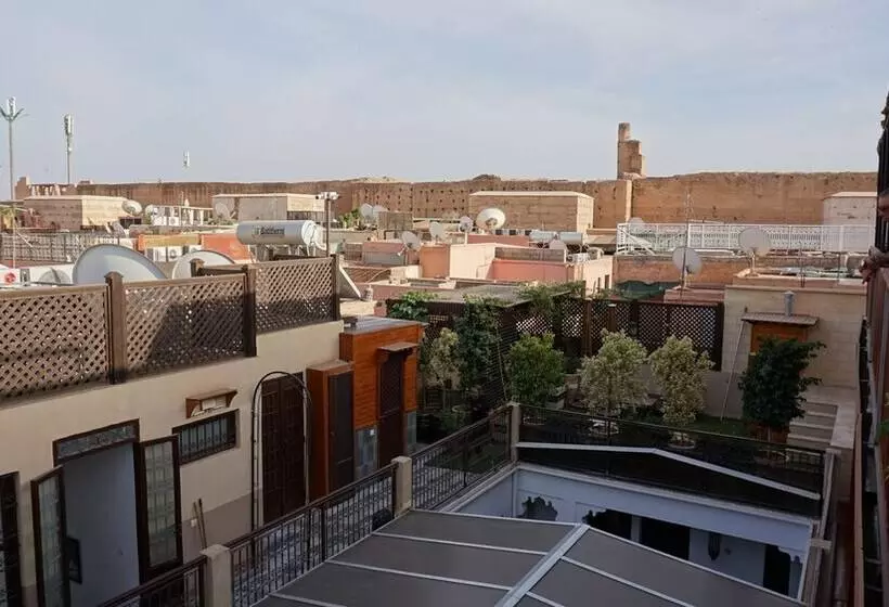 هتل Riad Kale Polis