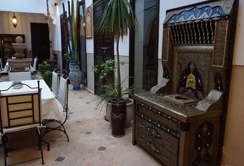 هتل Riad Kale Polis