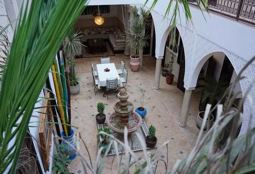 هتل Riad Kale Polis