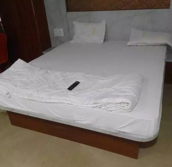 Hotelli Spot On Aramane Residency