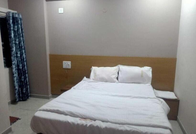 בית מלון כפרי Spot On Aramane Residency