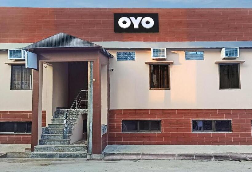 酒店 O Royal Regency Palace