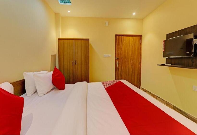 酒店 O Royal Regency Palace