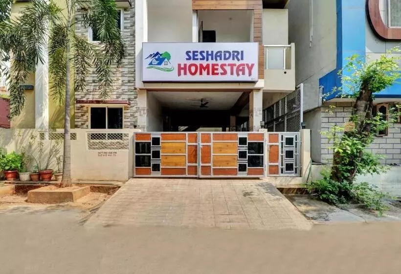 ホテル O Seshadri Homestay