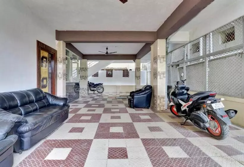 ホテル O Seshadri Homestay