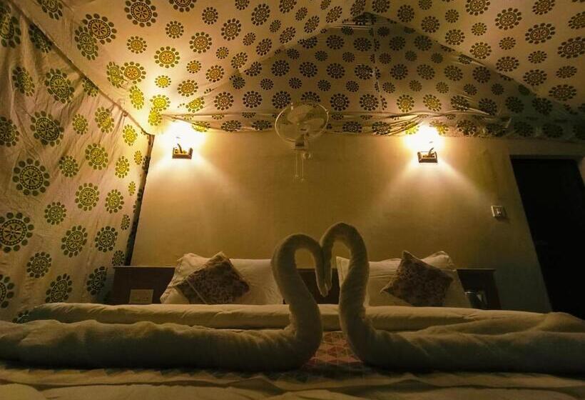 فندق Viju Desert Safari