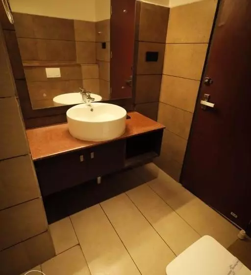 ホテル Wayanad Hill Suite