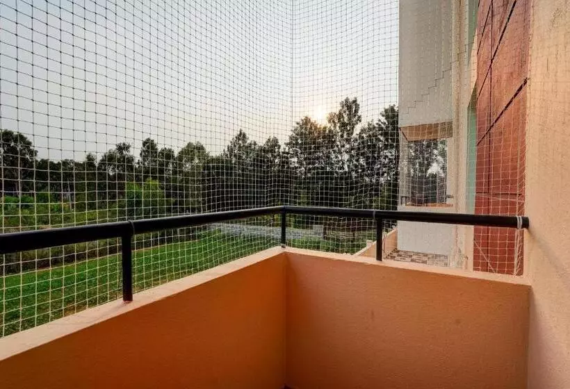 Hotel O Sd