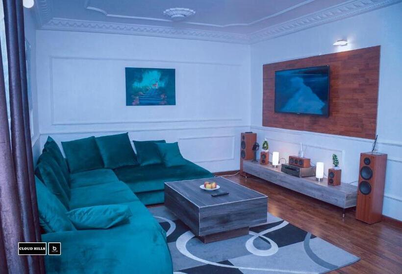 پانسیون Cloudhill