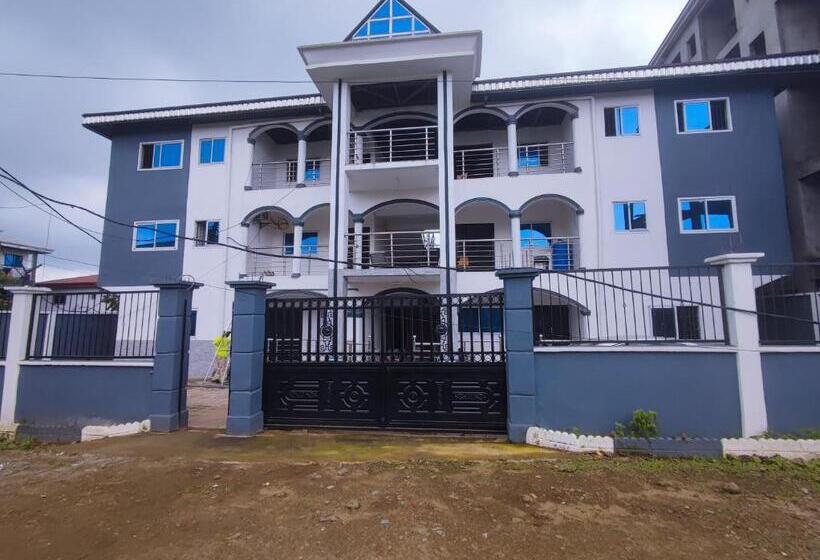 پانسیون Cloudhill