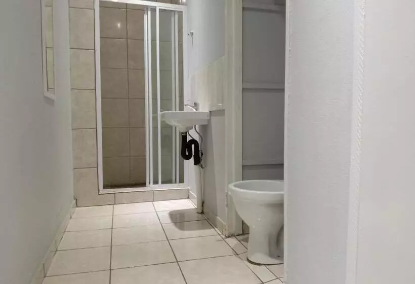 Majatalo Evergreen Guest House Westonaria Town