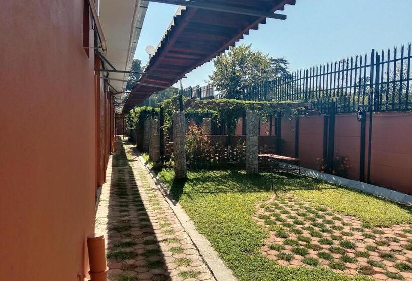 펜션 Evergreen Guest House Westonaria Town