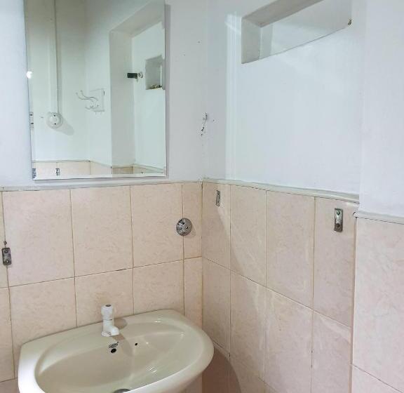 پانسیون Ruchi House