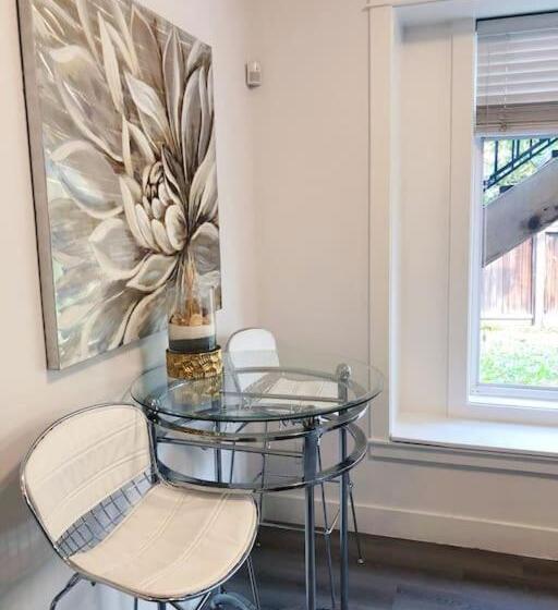 Pansiyon Si & Daniel Home Near Yvr Airport & Skytrain Separate Entry Free Parking