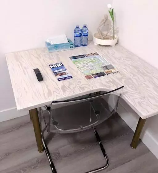 Majatalo Si & Daniel Home Near Yvr Airport & Skytrain Separate Entry Free Parking