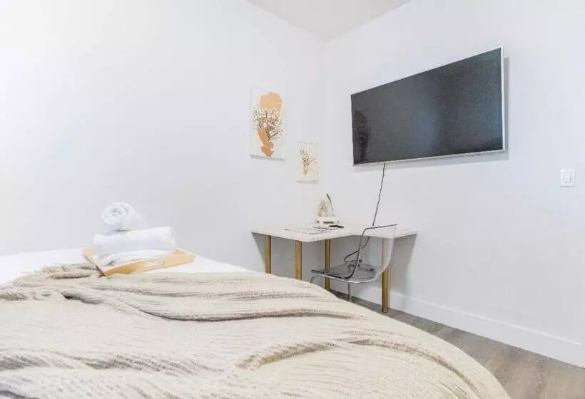 Majatalo Si & Daniel Home Near Yvr Airport & Skytrain Separate Entry Free Parking