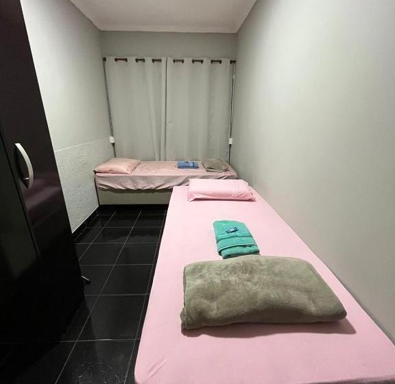 膳宿费 Toca Do Tatu