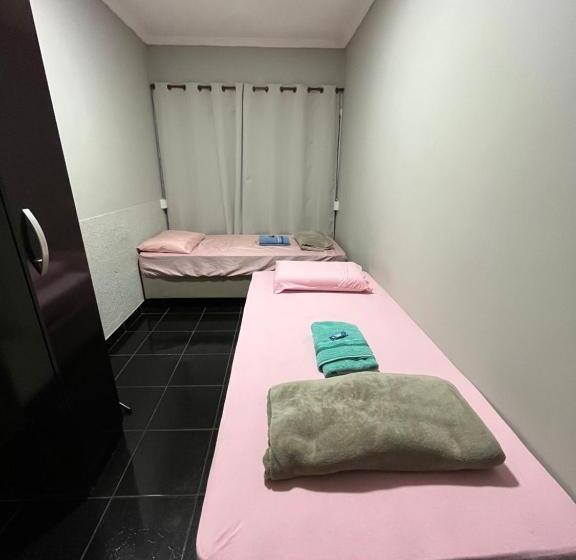 膳宿费 Toca Do Tatu