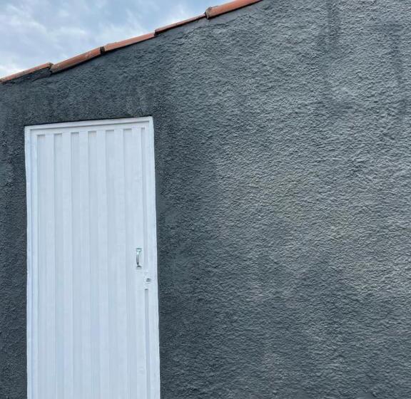 膳宿费 Toca Do Tatu