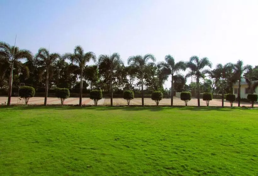 Lomakeskus Celebration Green