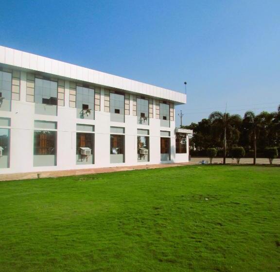 אתר נופש Celebration Green