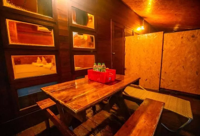 เดอะวอเตอร์ปาร์ครีสอร์ท  The Water Park Resort