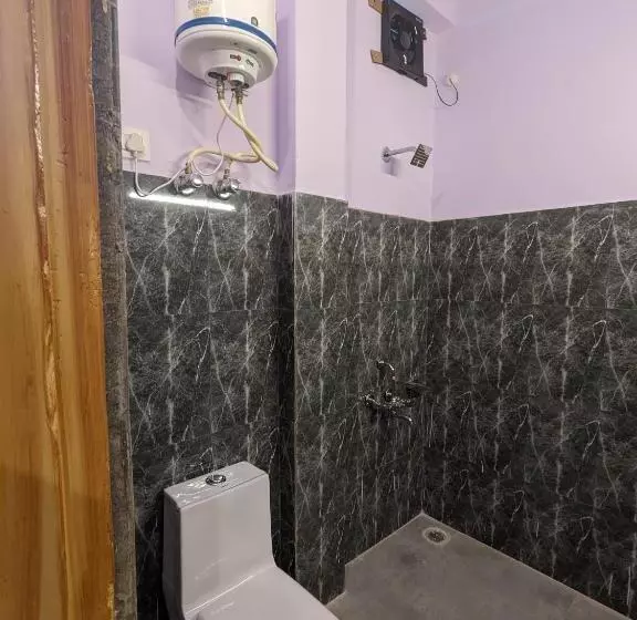 ユースホステル Wandering Musician Bir