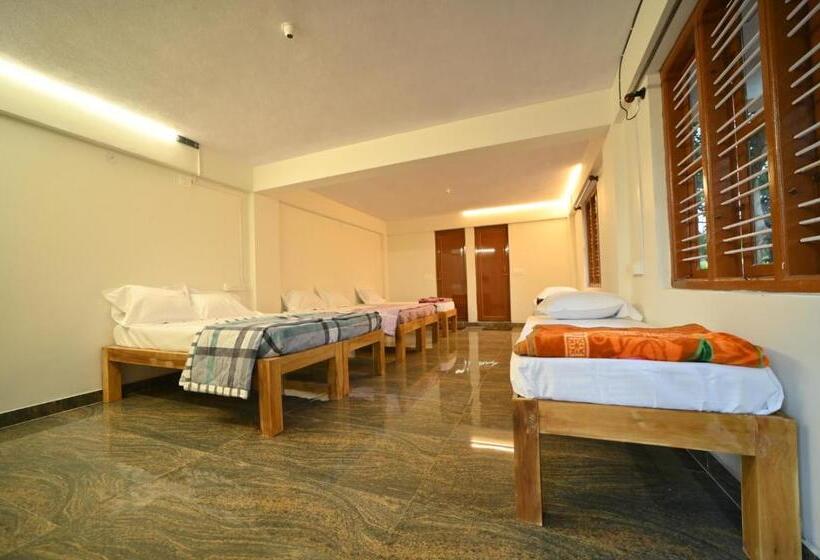 Bed and Breakfast Coorg Homestay Resort