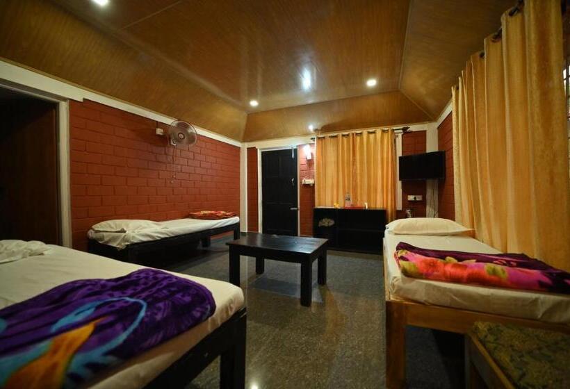 Bed and Breakfast Coorg Homestay Resort