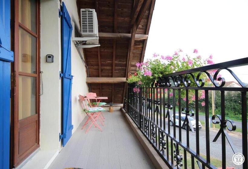 Bed and Breakfast Les Volets Bleus