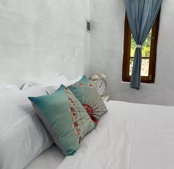 Aamiaismajoitus (B&B) The Little Clay House