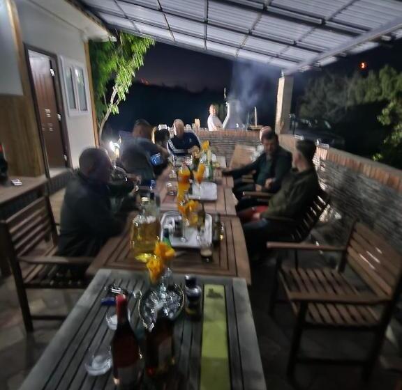 호텔 Big Bear Hunting Lodge