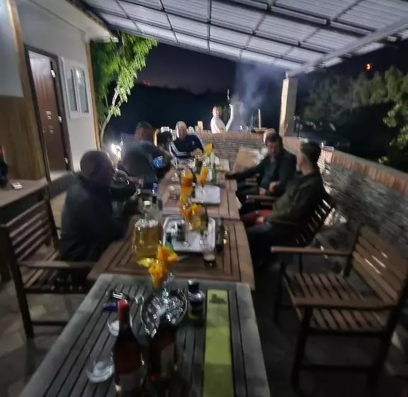 ホテル Big Bear Hunting Lodge