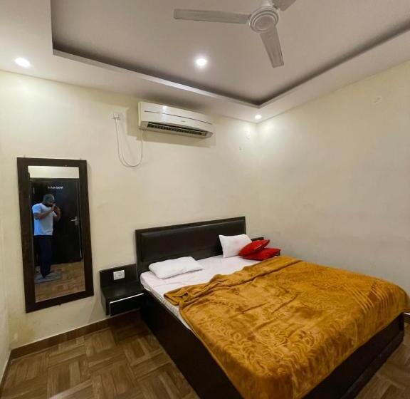 בית מלון כפרי Days Inn