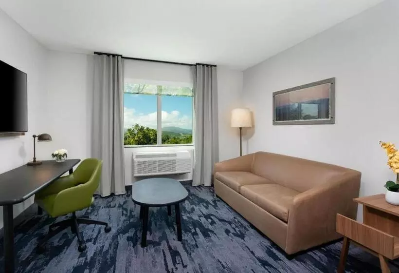 هتل Fairfield By Marriott Luquillo Beach