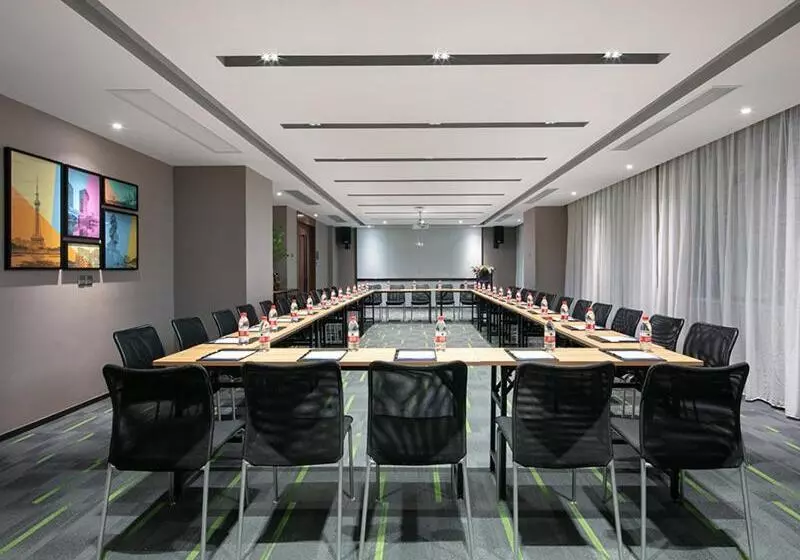 Hotelli Hampton By Hilton Foshan Dali