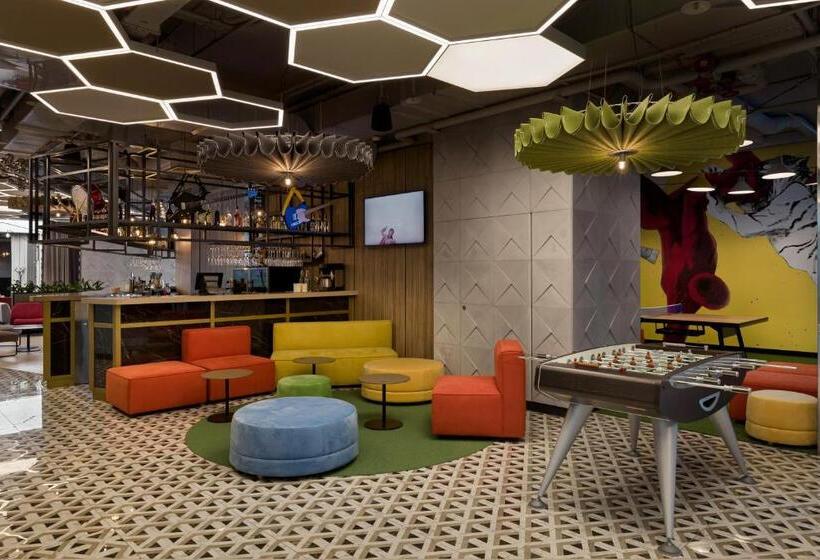 Hotel Ibis Kyiv Beresteiska