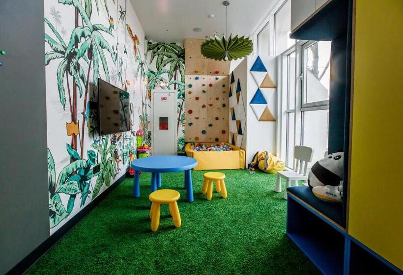 Hotel Ibis Kyiv Beresteiska