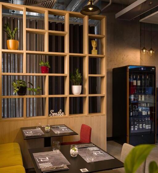 Hotel Ibis Kyiv Beresteiska