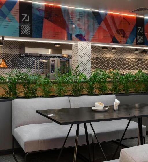 Hotel Ibis Kyiv Beresteiska