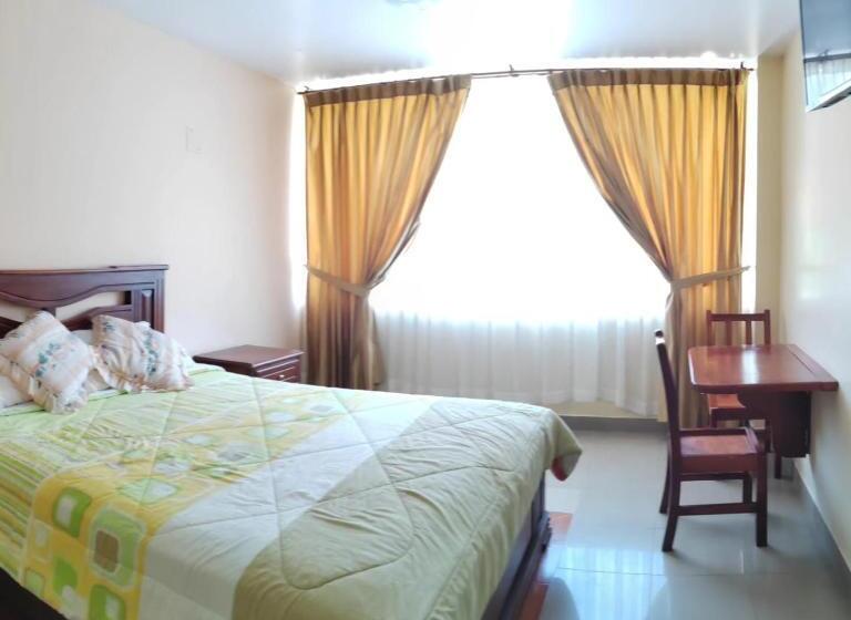 Otel Las Tangaras De Mindo