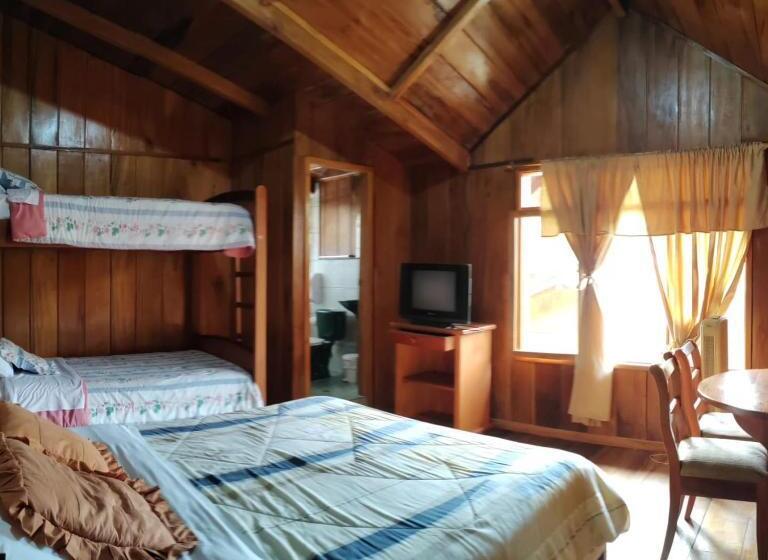 Otel Las Tangaras De Mindo