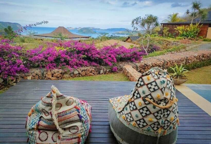 Hotel Lobster Bay Lombok