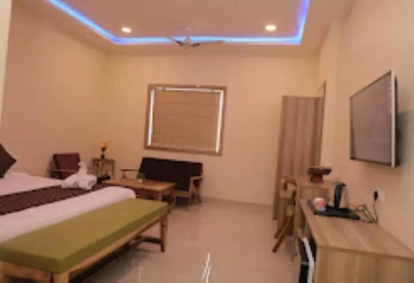 ホテル Saffron Inn, Bhiwara