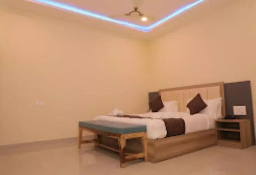 ホテル Saffron Inn, Bhiwara