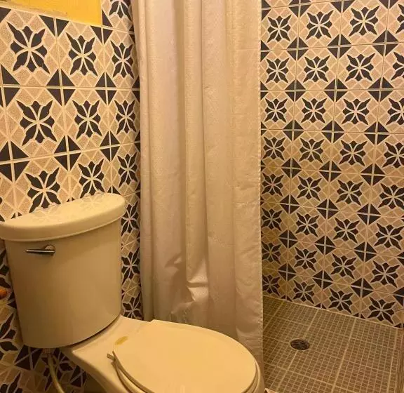 ペンション Hostal Cay